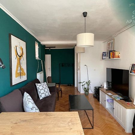 Green Studio Apartment Sarajevo Esterno foto